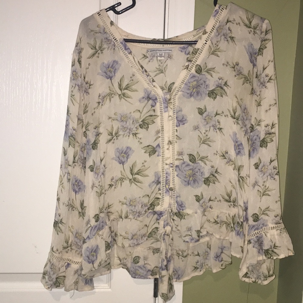 Long sleeve floral blouse